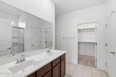 2231 W Desert Topaz Way, Tucson, AZ 85742 - Photo 26