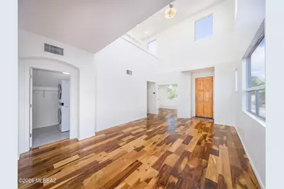 3057 W Desert Glory Drive, Tucson, AZ 85745 - Photo 4