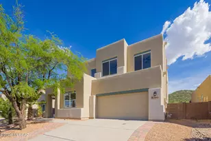 3057 W Desert Glory Dr, Tucson, AZ 85745 - Photo 2