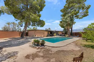 8740 E Dexter Dr, Tucson, AZ 85715 - Photo 32