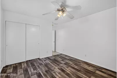 8935 E Golf Links Road, Tucson, AZ 85730 - Photo 18