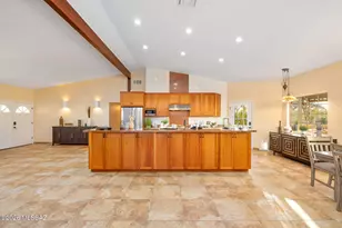 4537 E San Carlos Pl S, Tucson, AZ 85712 - Photo 4