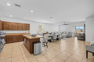 4981 E Wash Overlook Dr, Tucson, AZ 85706 - Photo 4