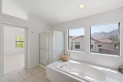 10060 N Pitchingwedge Lane, Tucson, AZ 85737 - Photo 10
