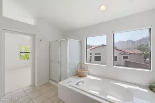 10060 N Pitchingwedge Ln, Tucson, AZ 85737 - Photo 10