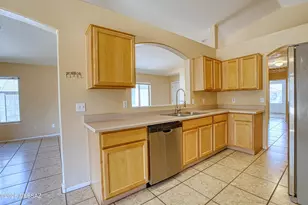 7931 W Mural Hill Dr, Tucson, AZ 85743 - Photo 6