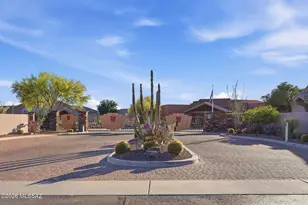 13401 N Rancho Vistoso Blvd, Oro Valley, AZ 85755 - Photo 32