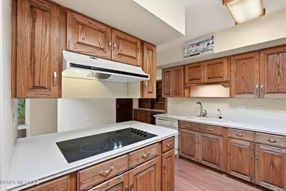 730 W Camino Iturbide, Green Valley, AZ 85622 - Photo 20