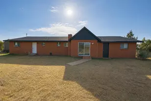 2257 N Appaloosa Pl, Huachuca City, AZ 85616 - Photo 2