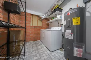 9789 E Burnett St, Tucson, AZ 85730 - Photo 24