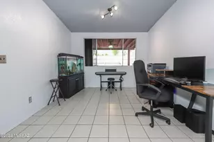 9789 E Burnett St, Tucson, AZ 85730 - Photo 14