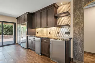 1290 W Molinetto Dr, Oro Valley, AZ 85737 - Photo 12