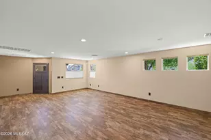 1290 W Molinetto Dr, Oro Valley, AZ 85737 - Photo 8