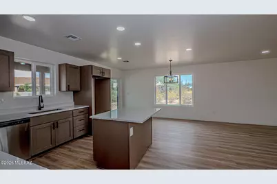 8457 S Kiva Drive, Safford, AZ 85546 - Photo 6