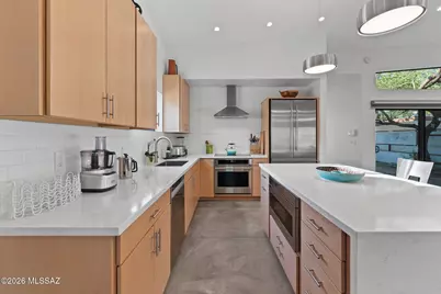 236 W University Boulevard, Tucson, AZ 85705 - Photo 16