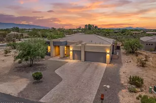 8882 E Placita Rio de Vidrio, Tucson, AZ 85749 - Photo 1