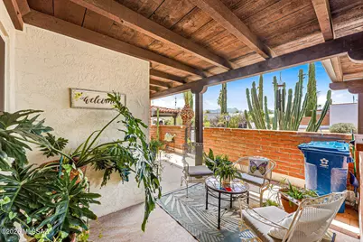 158 W Los Robles, Green Valley, AZ 85614 - Photo 4
