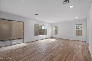 1008 E Descent St, Tucson, AZ 85719 - Photo 6