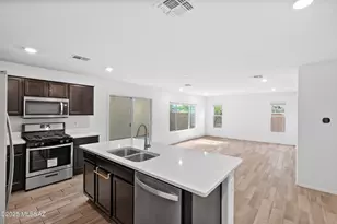 1008 E Descent St, Tucson, AZ 85719 - Photo 12