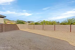14760 N Blue Juniper Ln, Marana, AZ 85658 - Photo 16