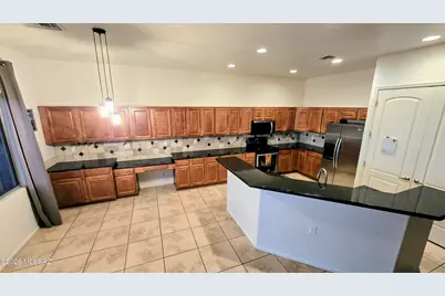 1468 W Big Room Place, Benson, AZ 85602 - Photo 8
