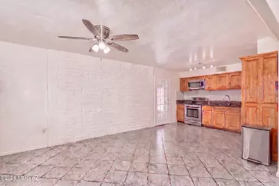 453 E Calle Socorro, Nogales, AZ 85621 - Photo 12
