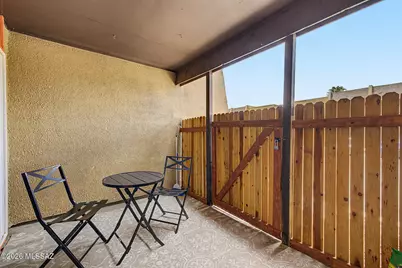 1620 N Wilmot Road #UNIT E141, Tucson, AZ 85712 - Photo 18