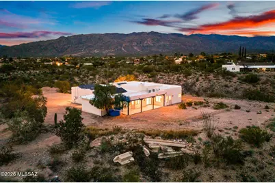 7521 S Cactus Thorn Lane, Tucson, AZ 85747 - Photo 1