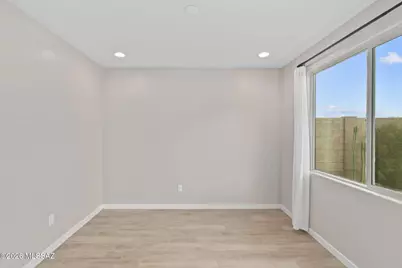 1121 E Silver Ray Drive, Oro Valley, AZ 85737 - Photo 30