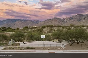 1121 E Silver Ray Dr, Oro Valley, AZ 85737 - Photo 38