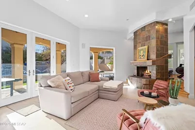 4141 N West Fernhill Circle, Tucson, AZ 85750 - Photo 2
