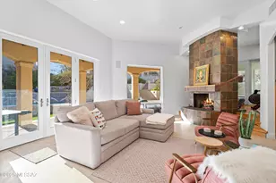 4141 N West Fernhill Circle, Tucson, AZ 85750 - Photo 2