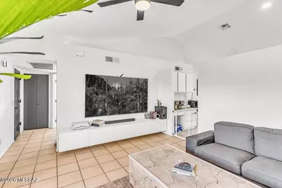 9979 E Banister Drive, Tucson, AZ 85730 - Photo 6