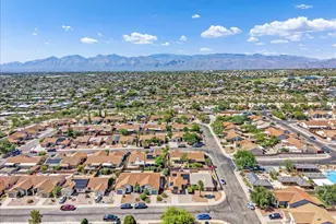 9979 E Banister Dr, Tucson, AZ 85730 - Photo 44