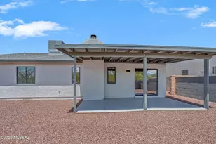 9316 N Eagle Dancer Dr, Tucson, AZ 85742 - Photo 32