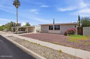 7631 E Linden St, Tucson, AZ 85715 - Photo 2