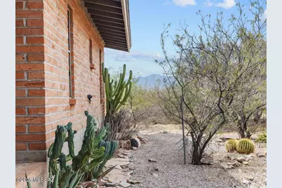 9700 E Andrada Road, Vail, AZ 85641 - Photo 10