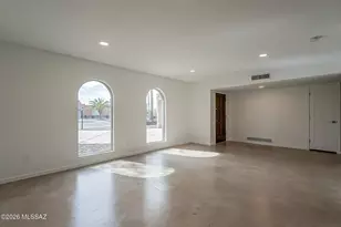 8707 E Wallen Ridge Dr, Tucson, AZ 85710 - Photo 6