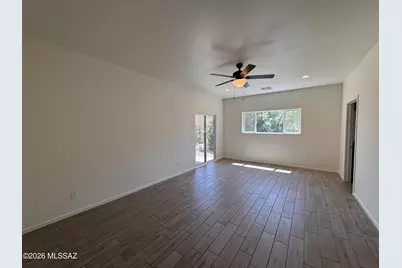 307 S Meadowood Lane, Sierra Vista, AZ 85635 - Photo 8