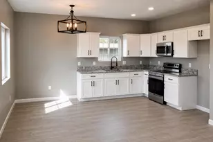 1452 S Cherry Ave, Tucson, AZ 85713 - Photo 2