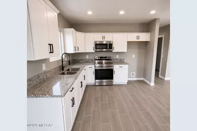 1446 S Cherry Avenue, Tucson, AZ 85713 - Photo 2