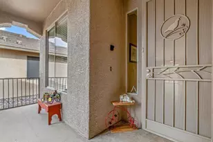 461 W Astruc Dr, Green Valley, AZ 85614 - Photo 6