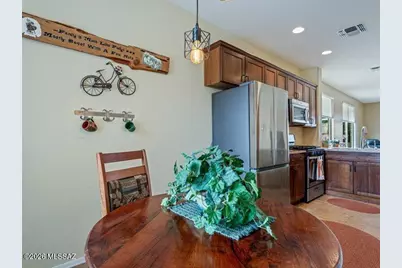 461 W Astruc Drive, Green Valley, AZ 85614 - Photo 12