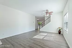 304 E Western Hemlock Pl, Sahuarita, AZ 85629 - Photo 4