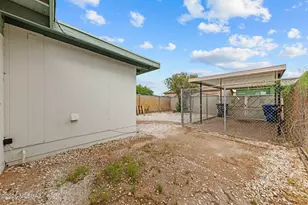 7455 E Desert Spring Dr, Tucson, AZ 85730 - Photo 26