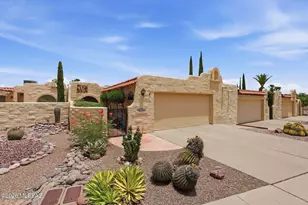 870 W Vereda Calma, Green Valley, AZ 85614 - Photo 1