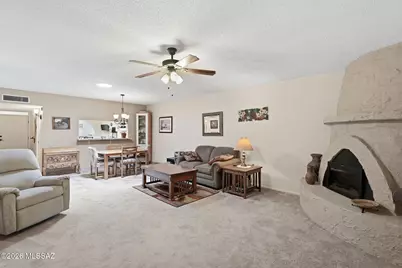 870 W Vereda Calma, Green Valley, AZ 85614 - Photo 10