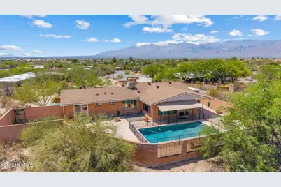 1344 S Avenida Conalea, Tucson, AZ 85748 - Photo 1