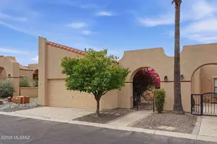 745 W Sunlight Ln, Tucson, AZ 85704 - Photo 2