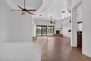 11370 N Moon Ranch Pl, Marana, AZ 85658 - Photo 10